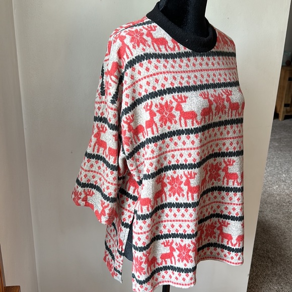 Reindeer Print Sweater - Picture 2 of 6